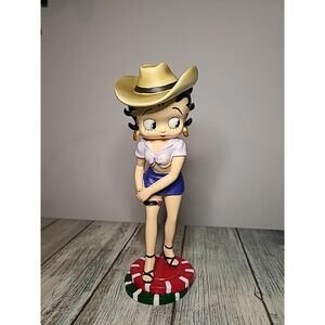 Westland Texas Hold 'Em Betty Boop Cowgirl Statue